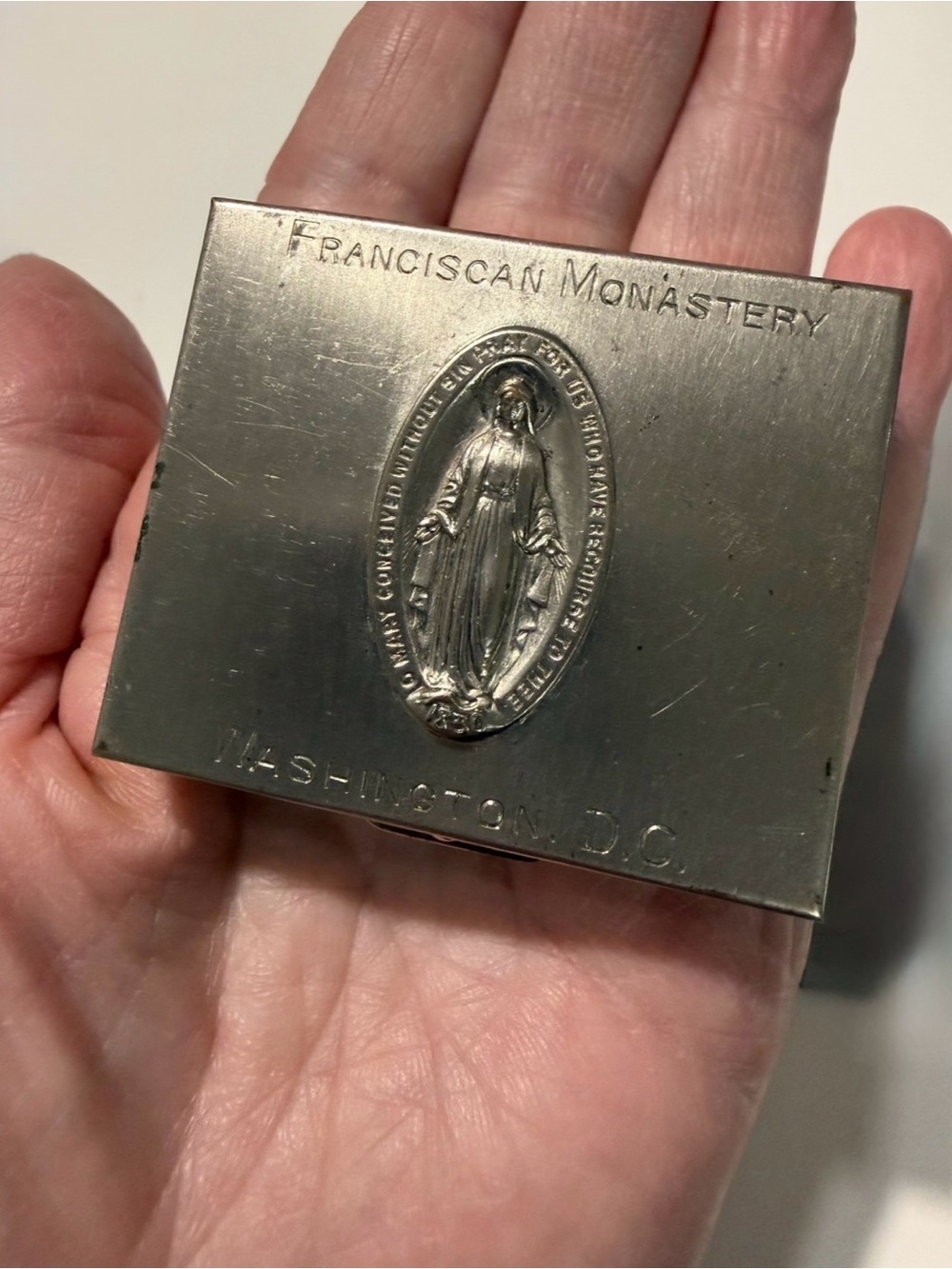 Vtg “Travel Shrine”-1940’s Franciscan Monastery Case w/Mid Century Rosary 42g - Picture 12 of 14
